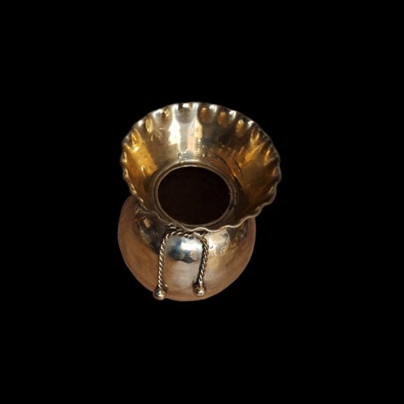 Vintage 5" Solid Hammered Brass Vase. Made In India. Twisted Rope Accent - Picture 1 of 6